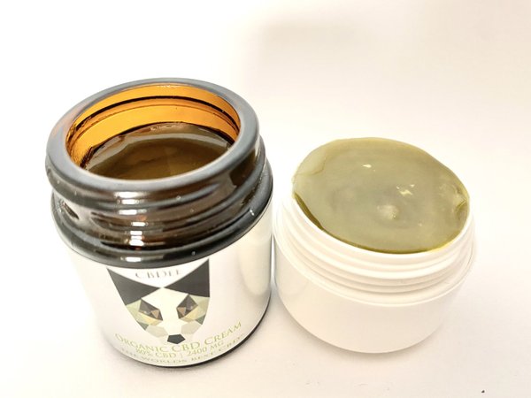 Zertifizierte Bio CBD Acne Salbe 80% CBD - Organic CBD acne cream